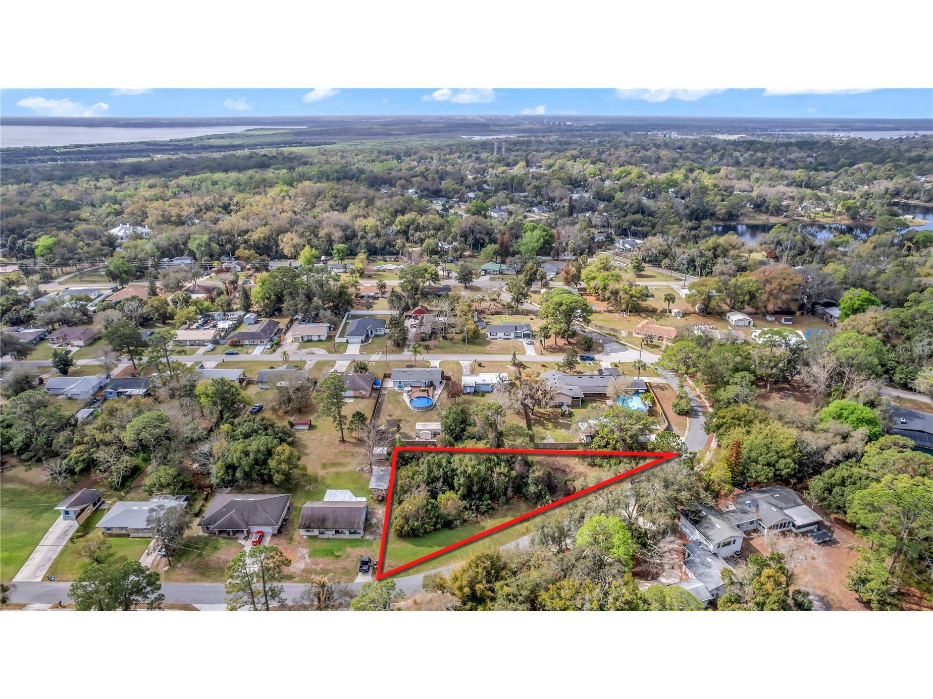 205 Plumosa Road Debary FL 32713 V4947793 image2