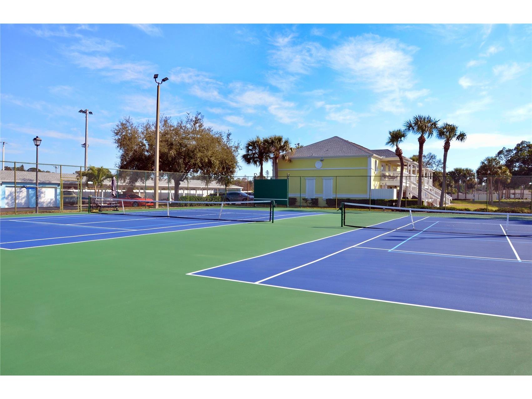 205 Pompano Drive SE #B Saint Petersburg FL 33705 TB8469996 image43