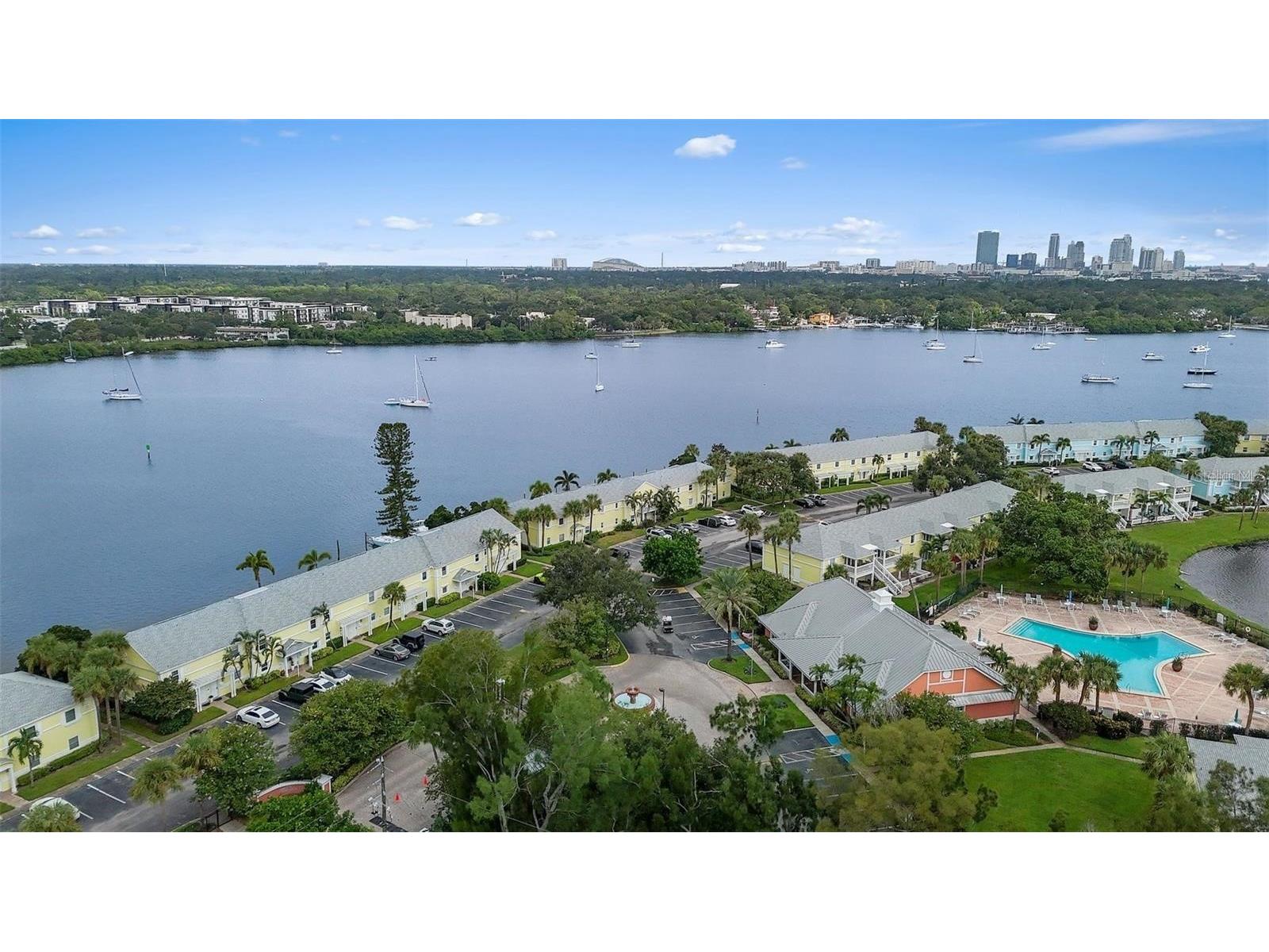 205 Pompano Drive SE #D Saint Petersburg FL 33705 - BIG BAYOU A4699441 image18