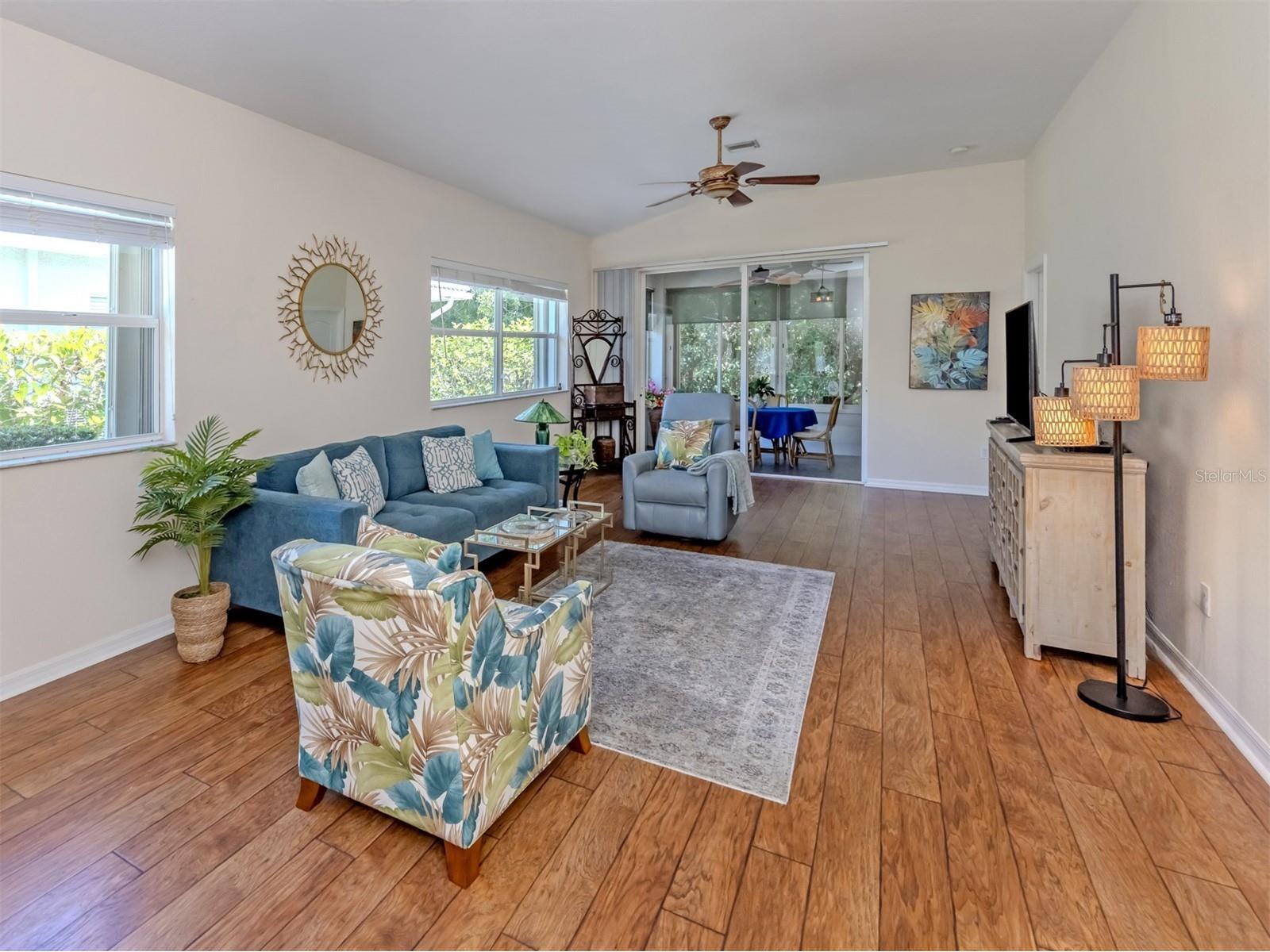 205 Reclinata Circle Venice FL 34292 N6143435 image8