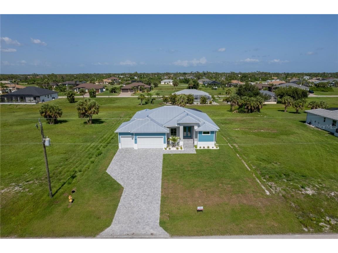 205 Rotonda Boulevard S Rotonda West FL 33947 O6303477 image5