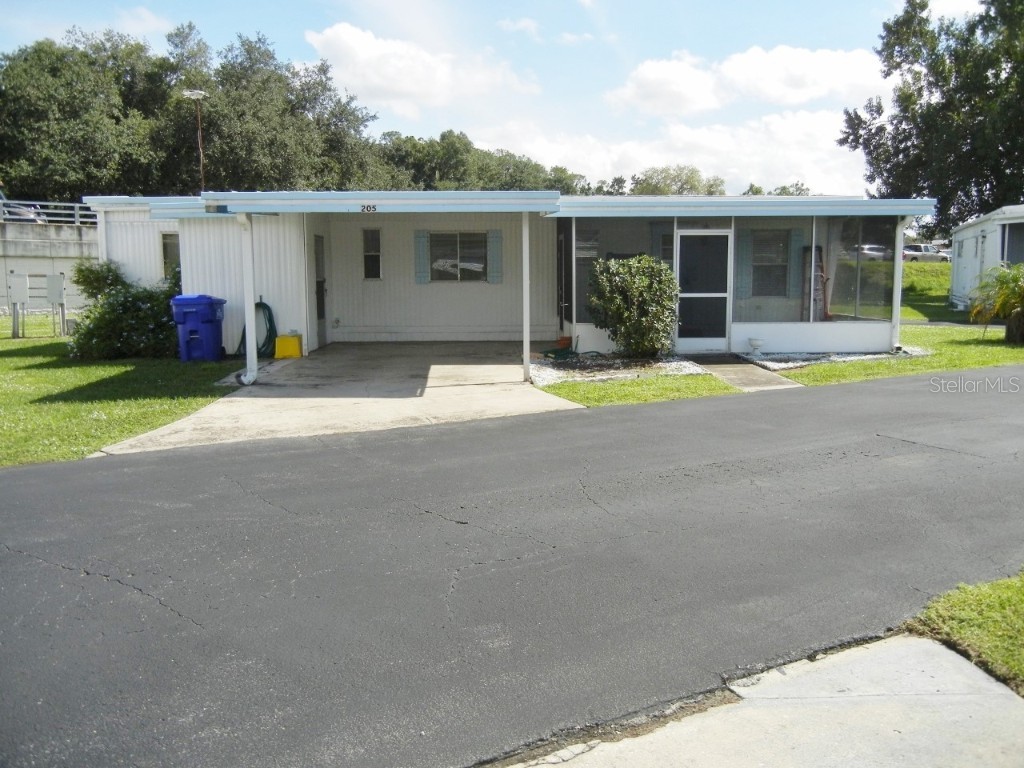 205 Rue De Pont Tavares FL 32778 - DORA CANAL G5074381 image1