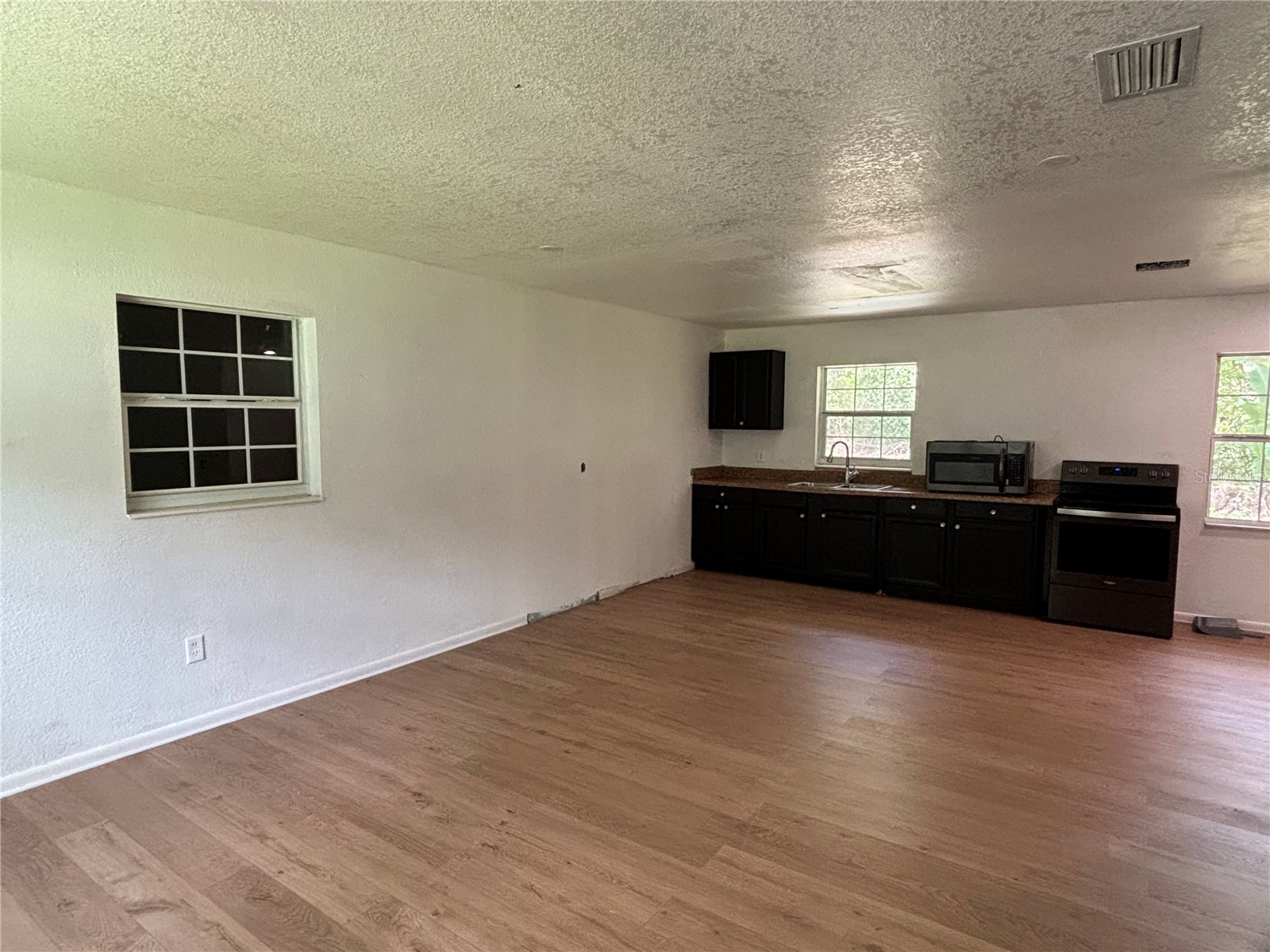 205 S Chandler Avenue Deland FL 32724 V4950394 image4