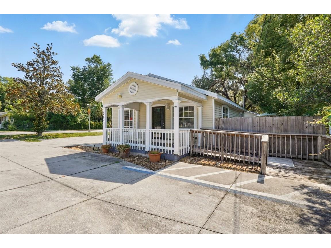 205 S Highland Avenue Apopka FL 32703 O6311056 image3