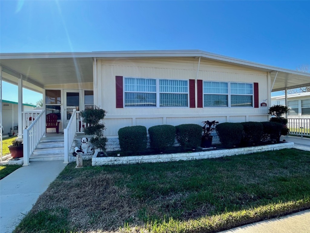 205 Seagull Drive N Tarpon Springs FL 34689 TB8348471 image1