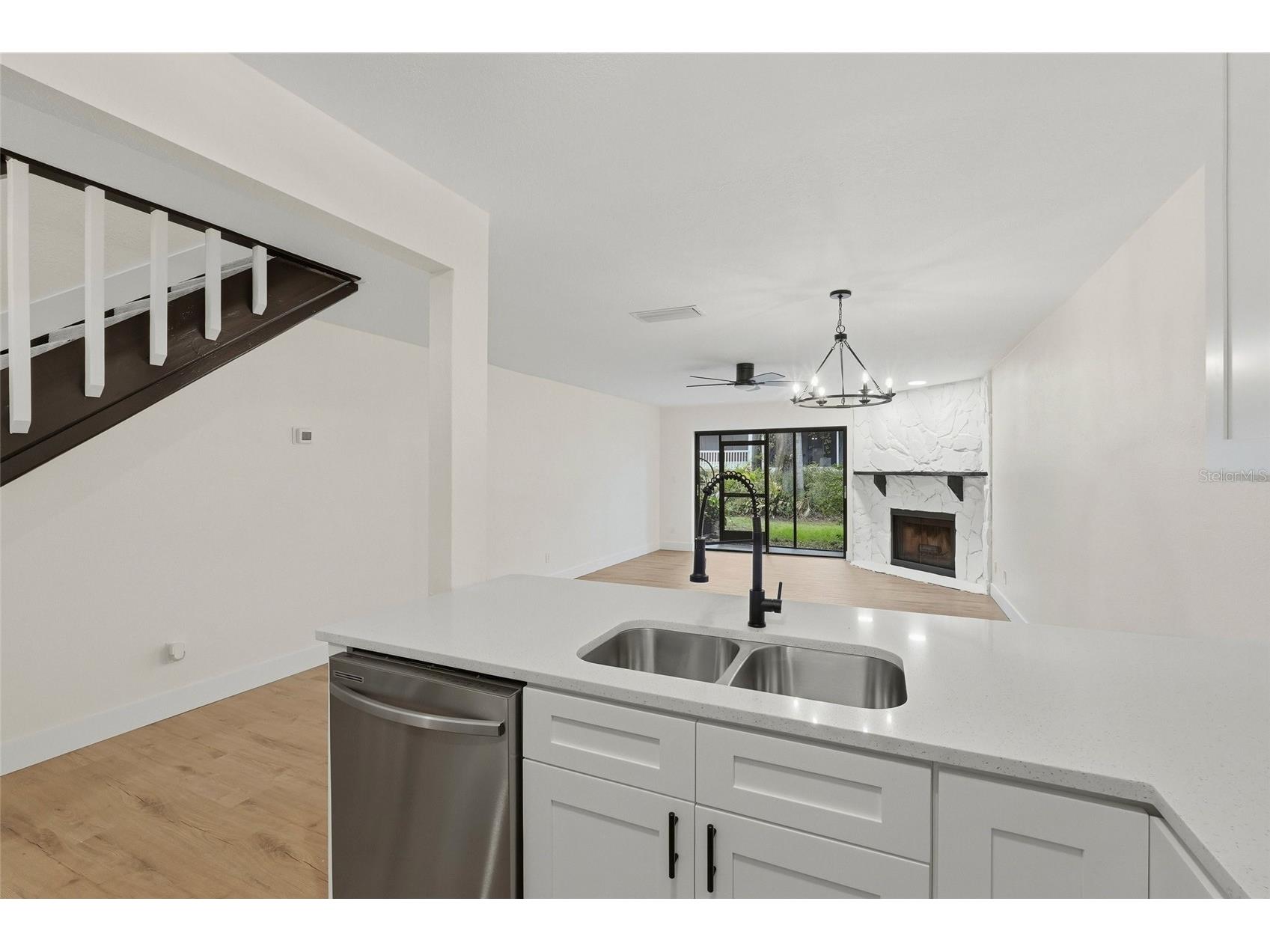 205 Somerset Lane Palm Harbor FL 34684 TB8515153 image8