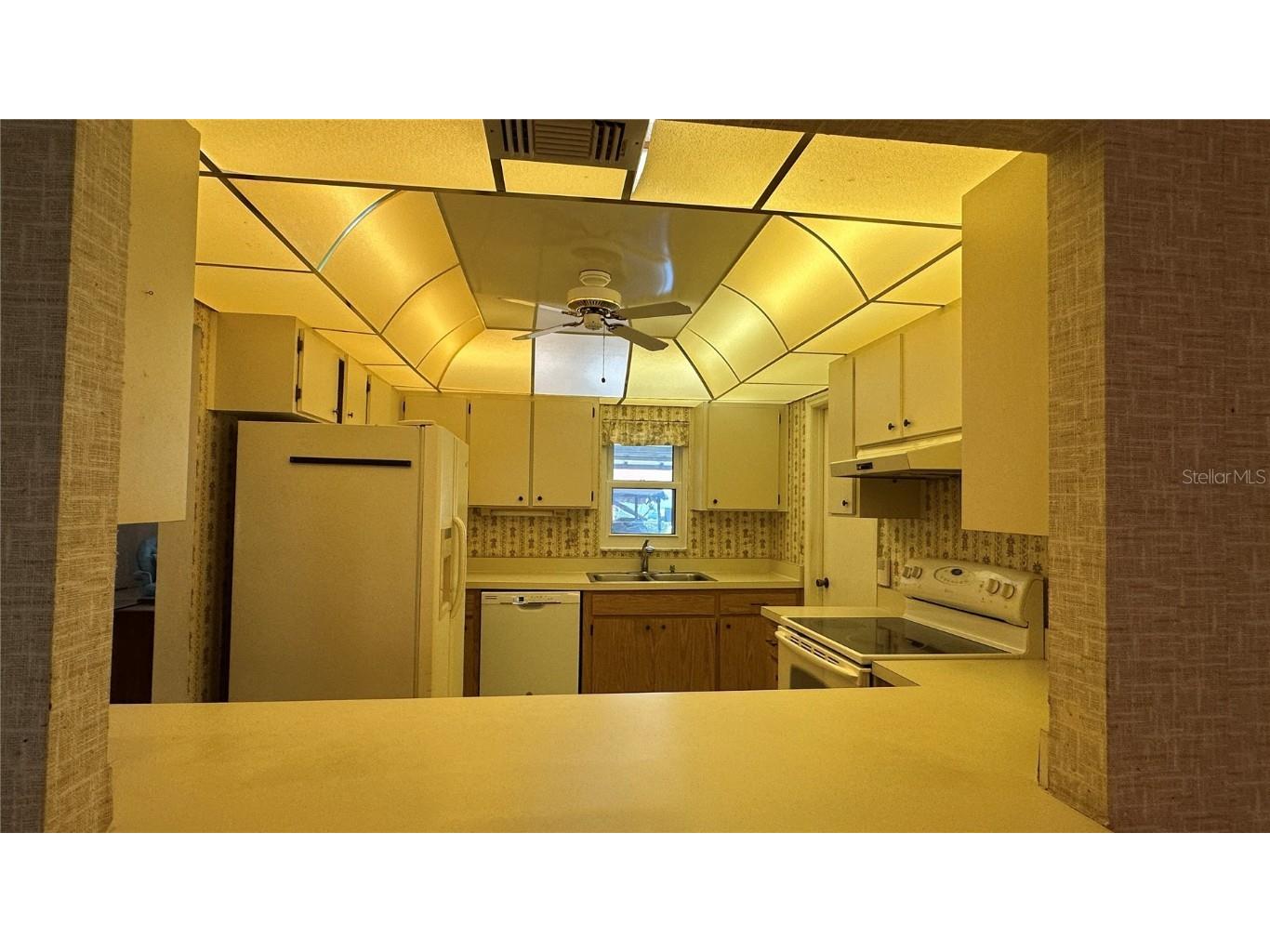 205 Strong Bow Court Sun City Center FL 33573 TB8396181 image13