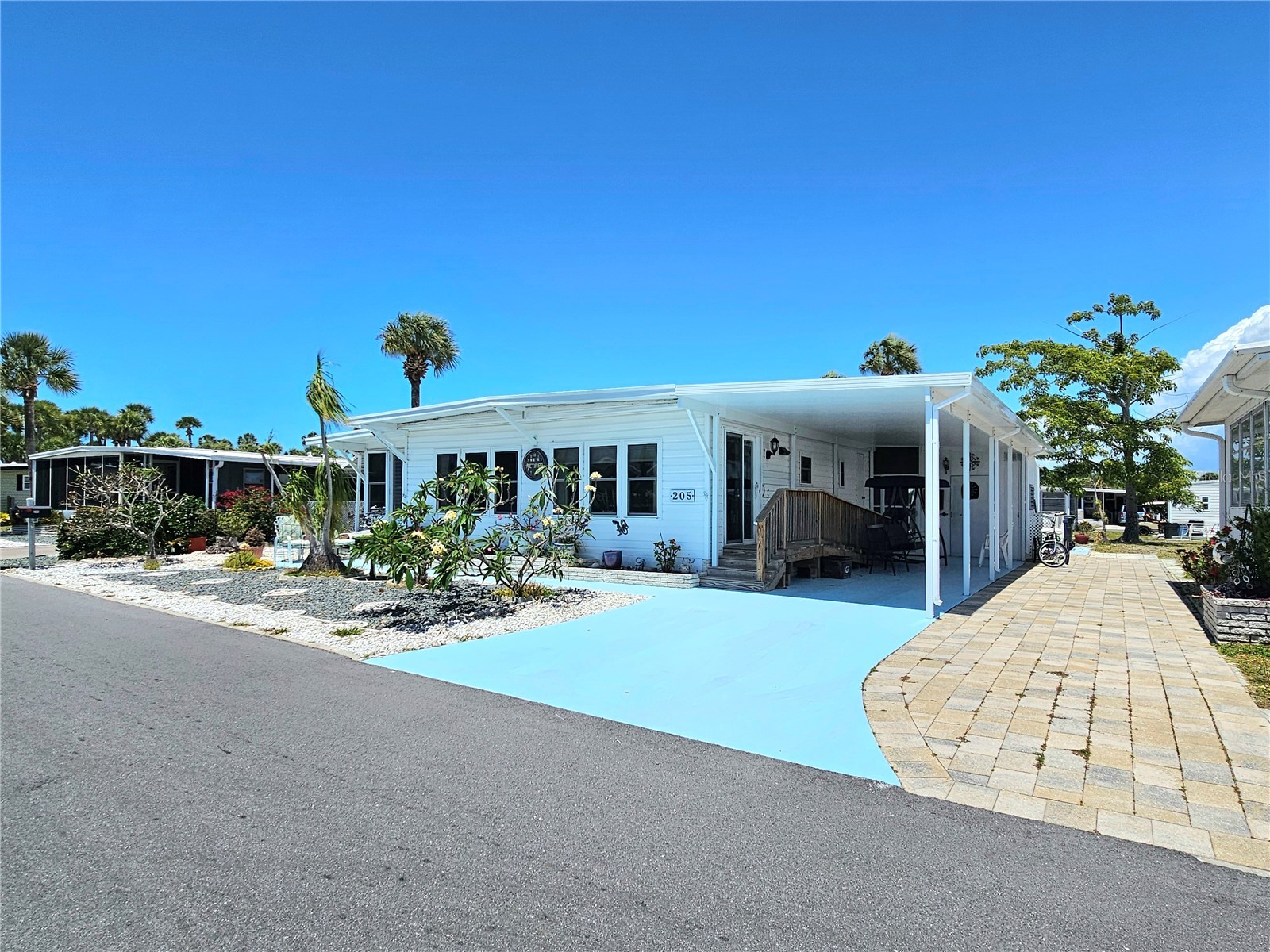 205 Via Veneto Venice FL 34285 N6144126 image1