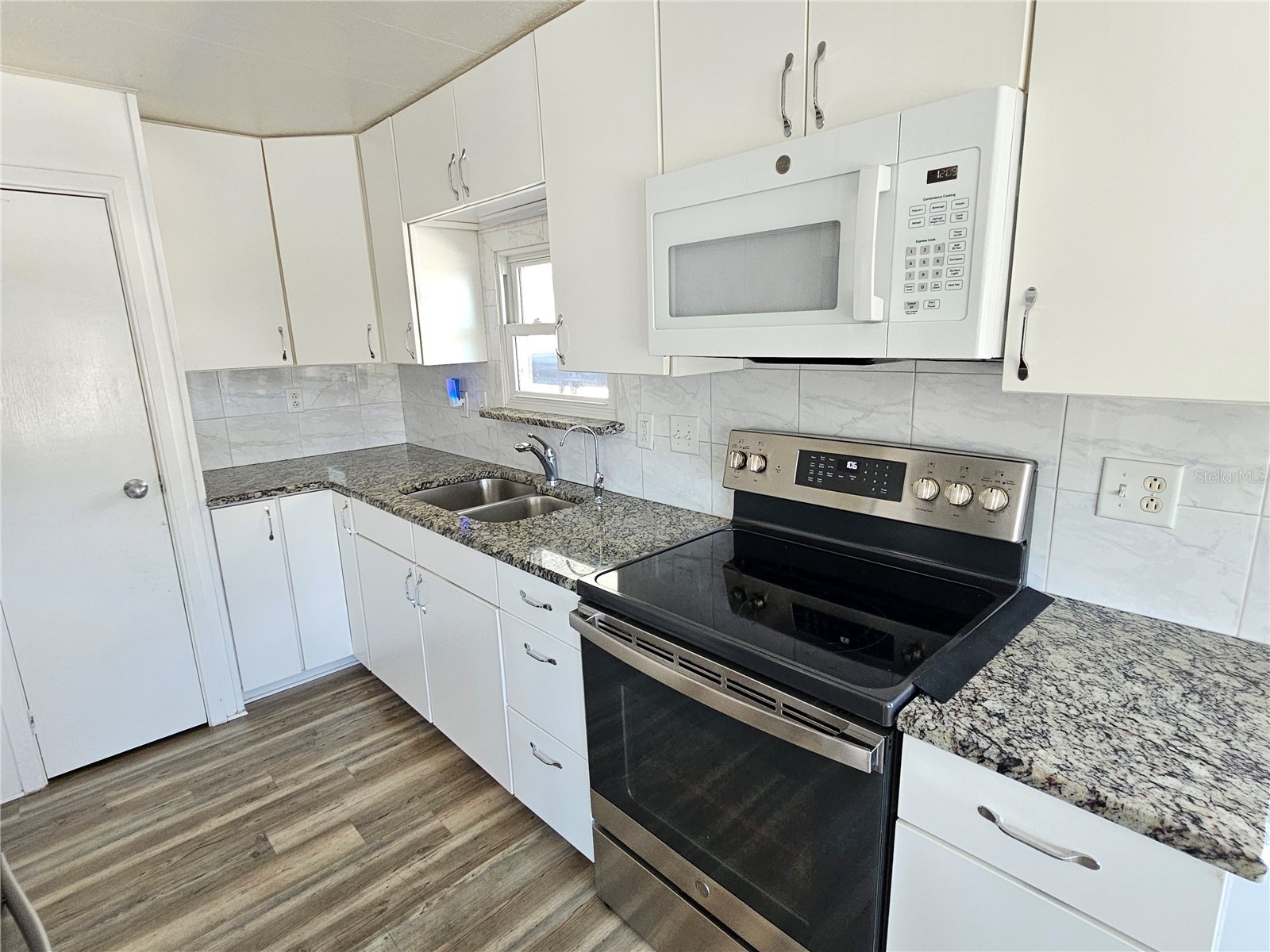 205 Via Veneto Venice FL 34285 N6144126 image5