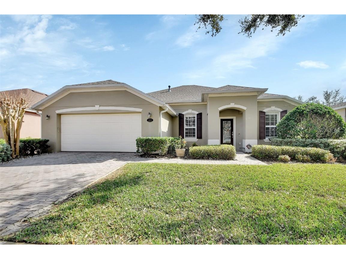 205 Victoria Trails Boulevard Deland FL 32724 V4940824 image1