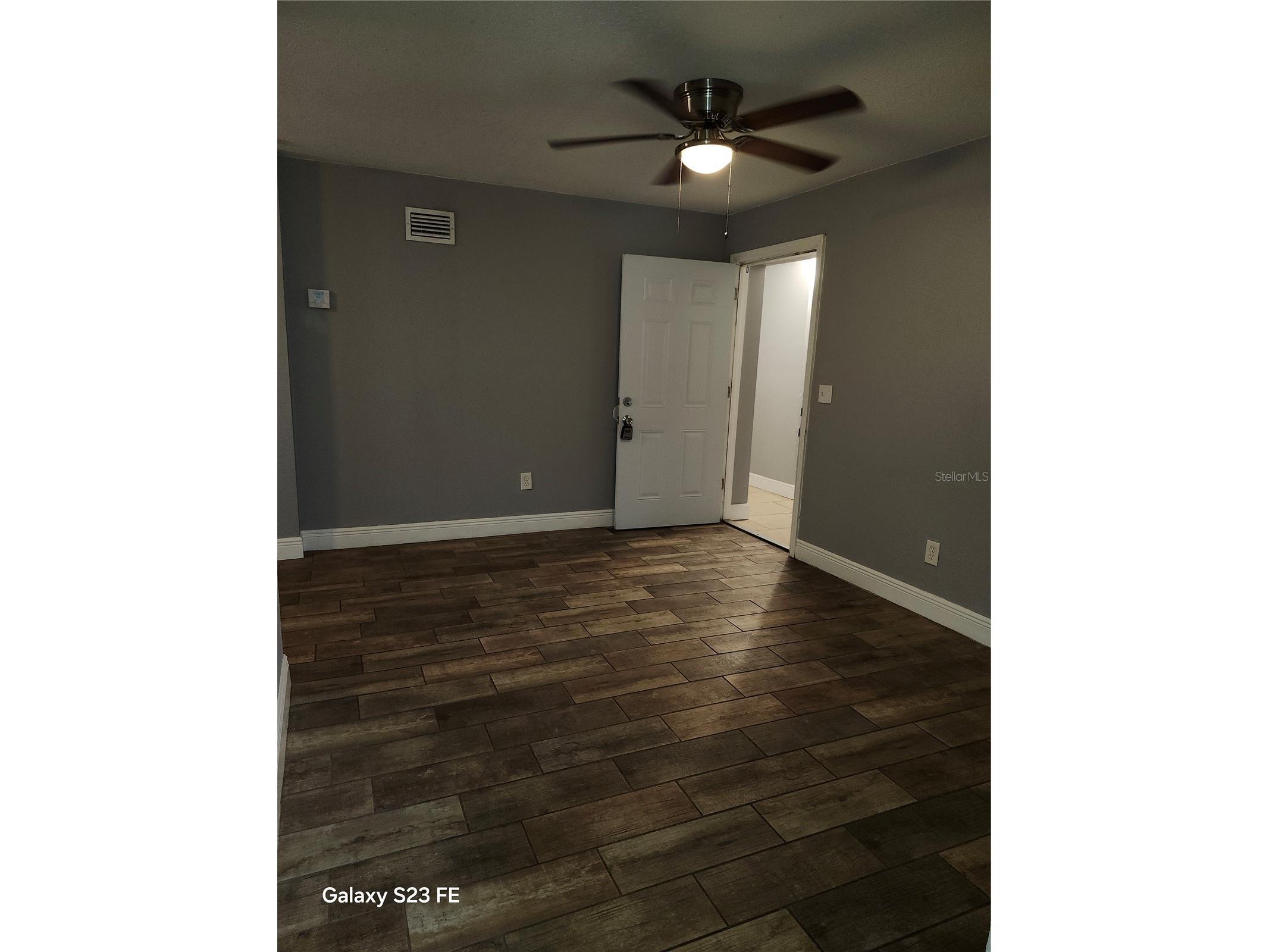 205 W Amelia Avenue #D Tampa FL 33602 TB8486344 image6