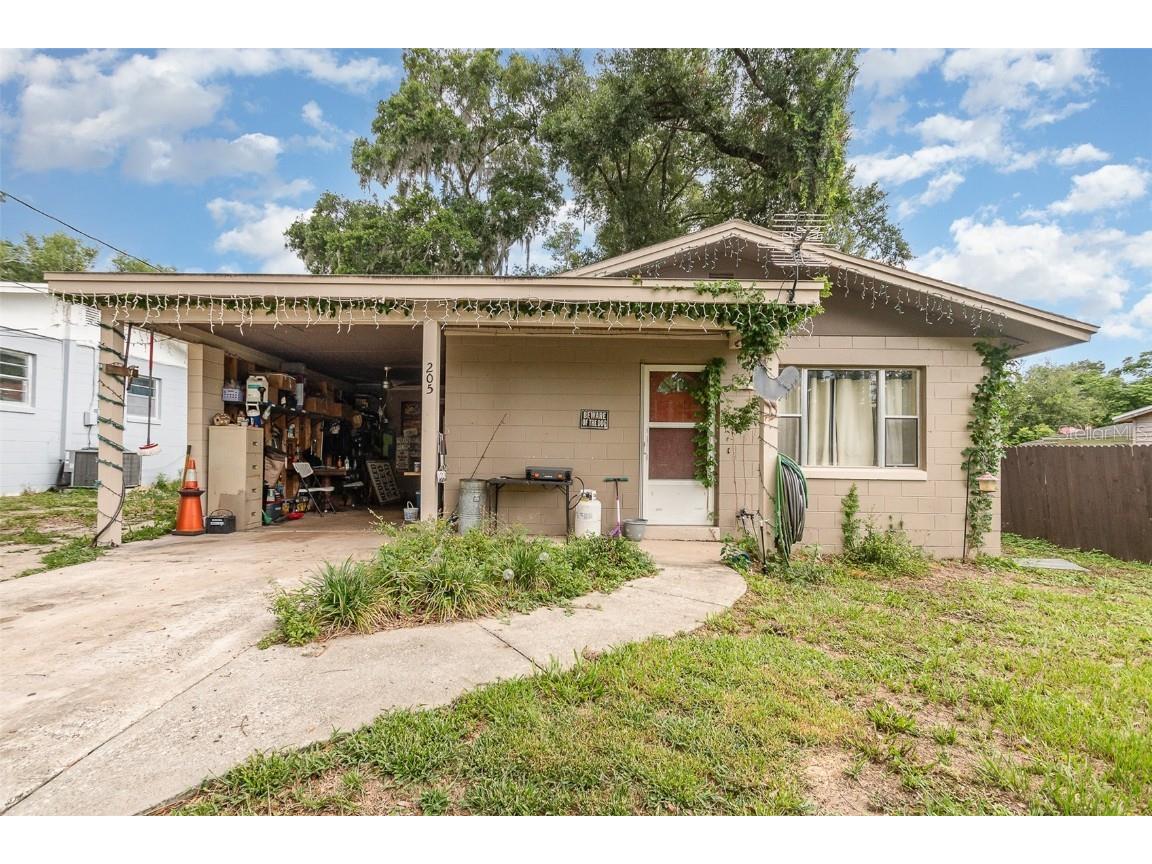 205 W Division Street Deland FL 32720 O6313114 image1