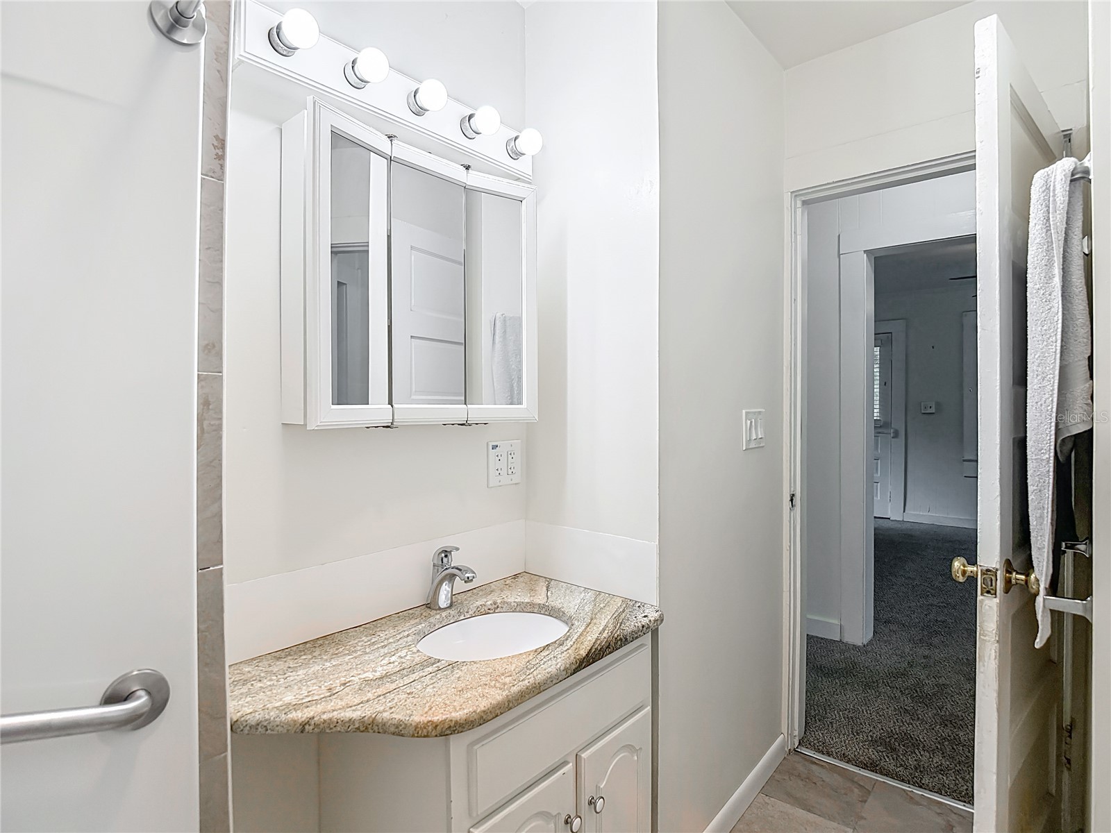 205 W Hilda Street #A Tampa FL 33603 TB8401945 image24