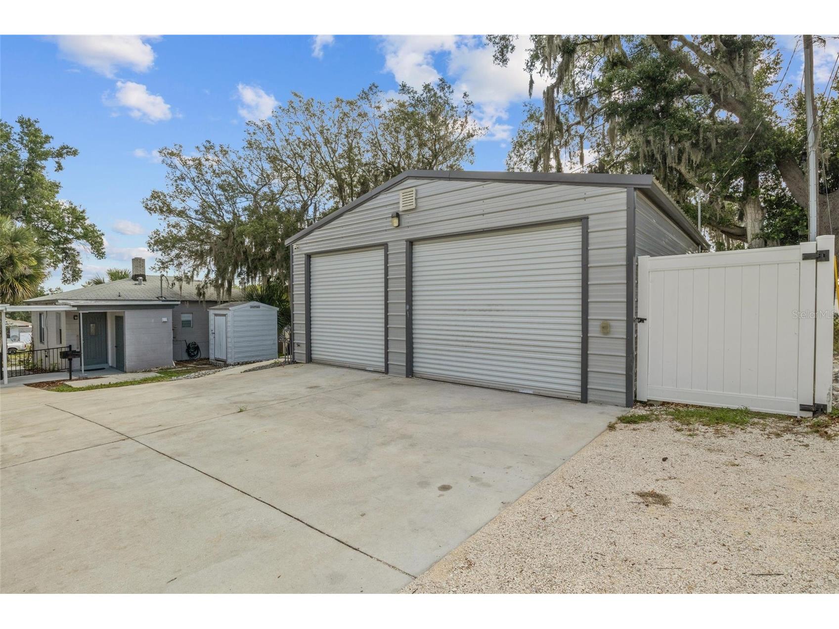 205 W Maple Street Davenport FL 33837 P4938894 image24