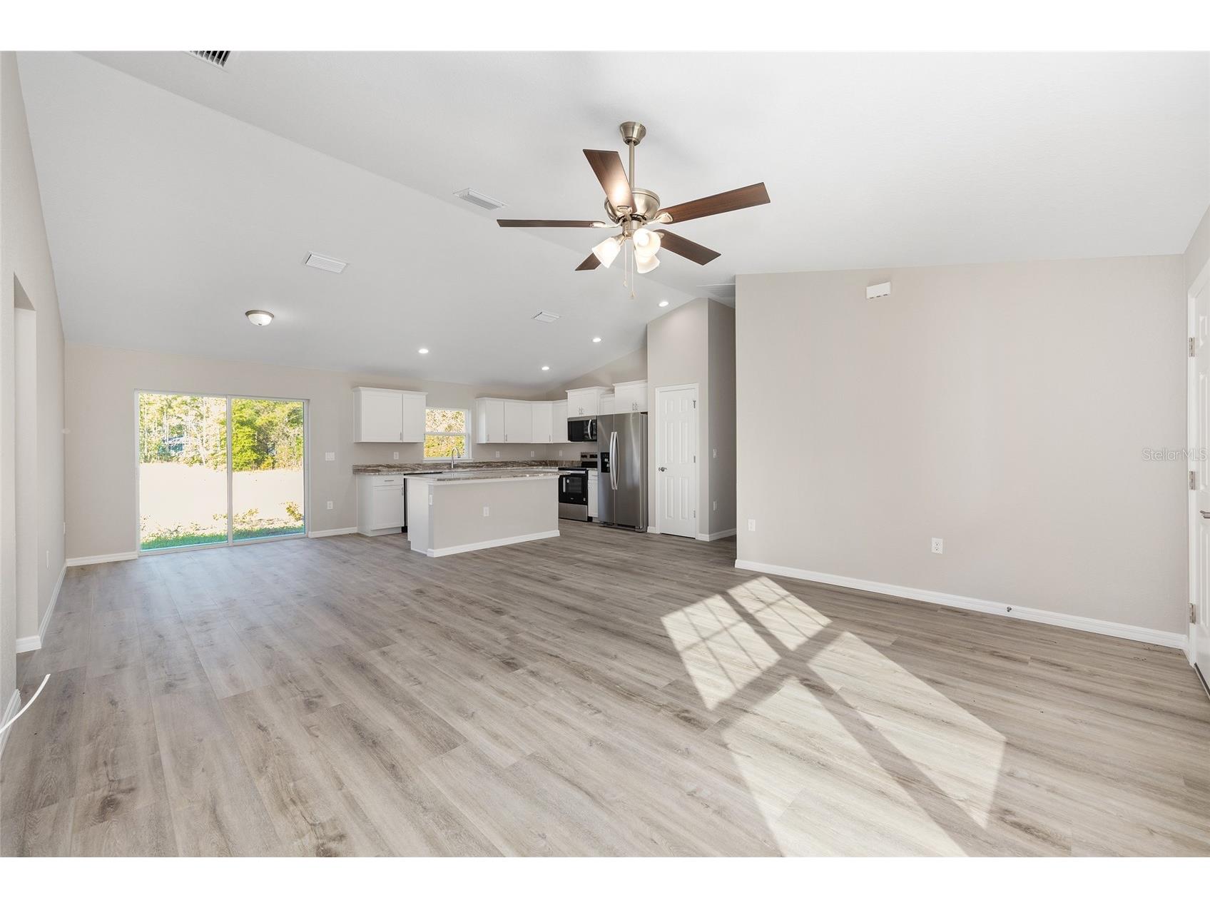 205 W Ruska Place Citrus Springs FL 34434 OM707615 image6