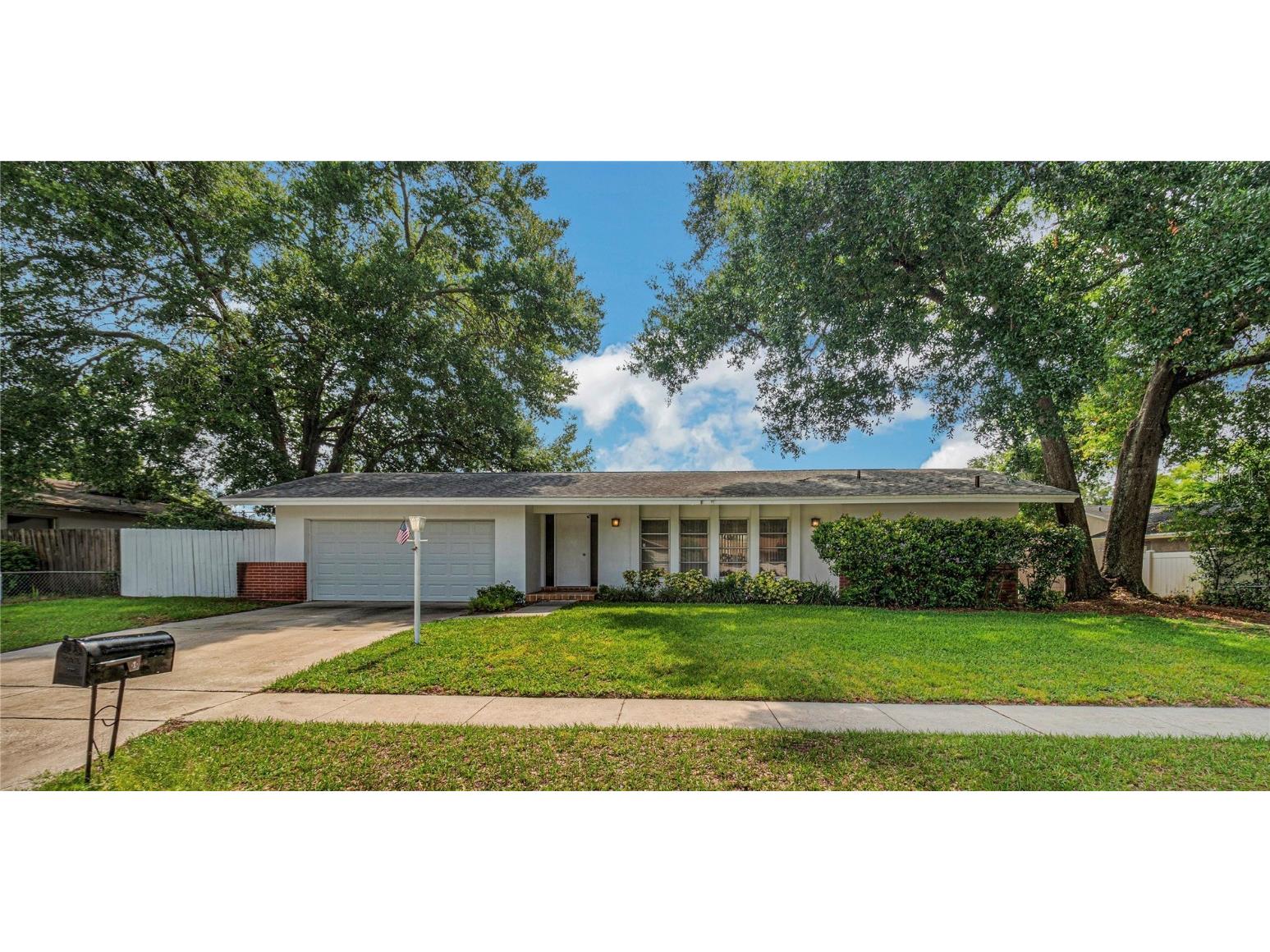 205 Whippoorwill Drive Altamonte Springs FL 32701 O6115123 image1