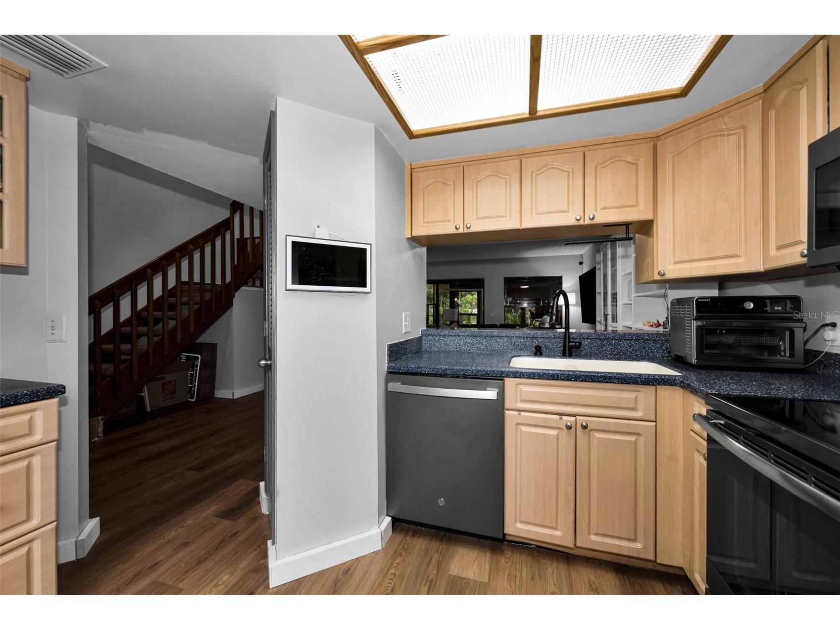 205 Woods Landing Trail Oldsmar FL 34677 TB8524916 image13