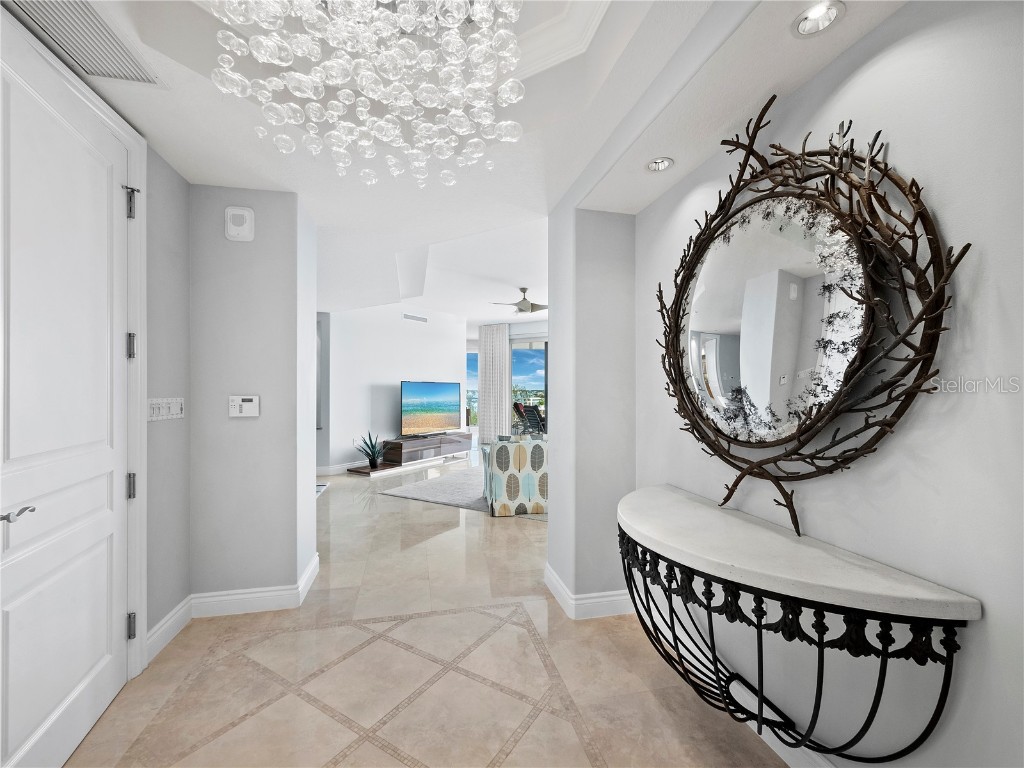 2050 Benjamin Franklin Drive #601-A Sarasota FL 34236 - GULF OF MEXICO / SARASOTA BAY A4660010 image2