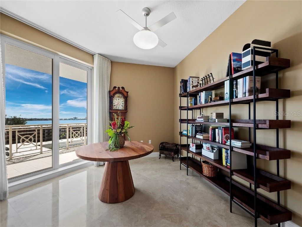 2050 Benjamin Franklin Drive #601-A Sarasota FL 34236 - GULF OF MEXICO / SARASOTA BAY A4660010 image25