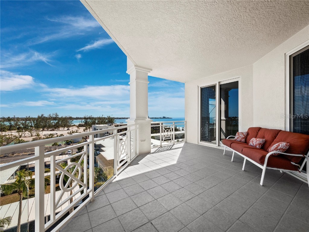 2050 Benjamin Franklin Drive #601-A Sarasota FL 34236 - GULF OF MEXICO / SARASOTA BAY A4660010 image6