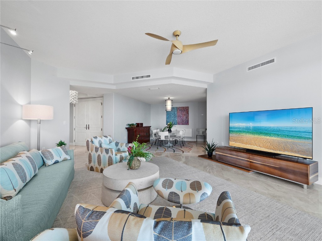 2050 Benjamin Franklin Drive #601-A Sarasota FL 34236 - GULF OF MEXICO / SARASOTA BAY A4660010 image8