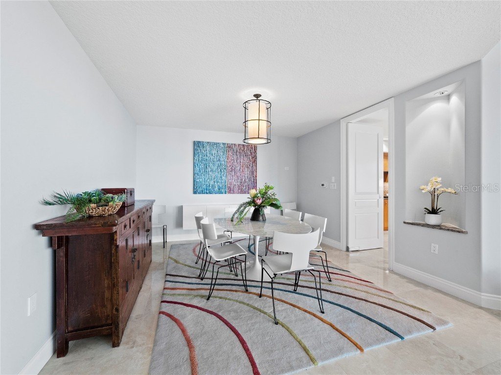 2050 Benjamin Franklin Drive #601-A Sarasota FL 34236 - GULF OF MEXICO / SARASOTA BAY A4660010 image9