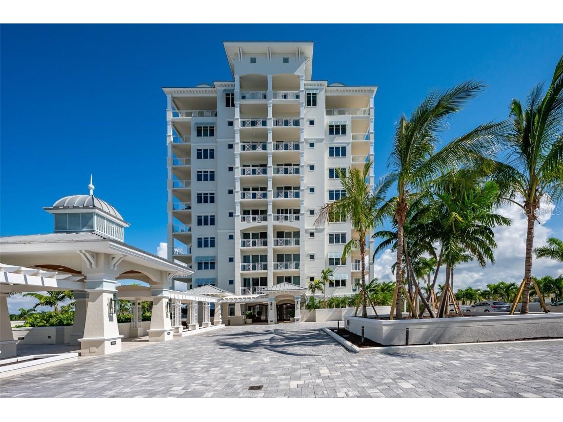 2050 Benjamin Franklin Drive #A601 Sarasota FL 34236 - GULF /SARASOTA BAY A4668936 image1