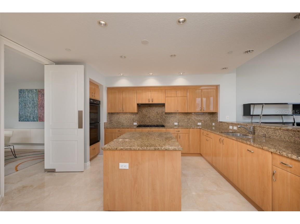 2050 Benjamin Franklin Drive #A601 Sarasota FL 34236 - GULF /SARASOTA BAY A4668936 image19