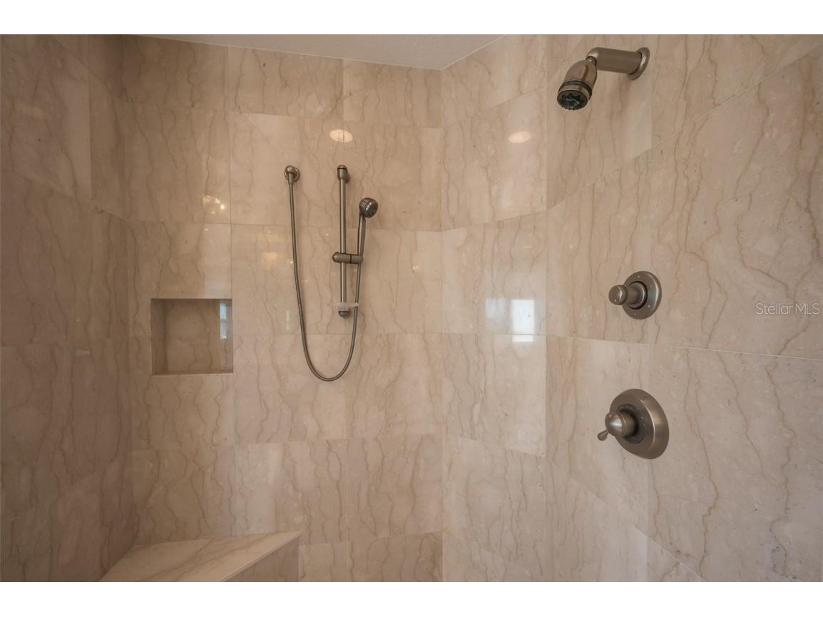 2050 Benjamin Franklin Drive #A601 Sarasota FL 34236 - GULF /SARASOTA BAY A4668936 image26