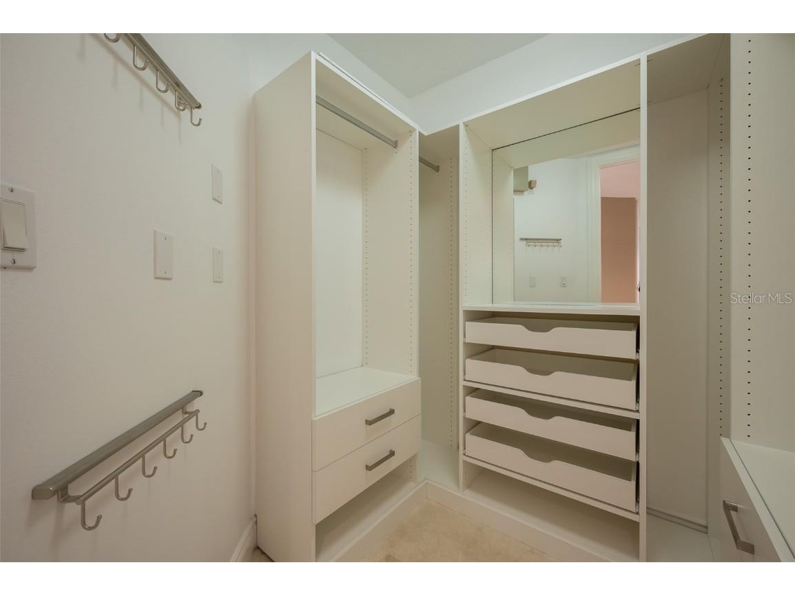 2050 Benjamin Franklin Drive #A601 Sarasota FL 34236 - GULF /SARASOTA BAY A4668936 image27