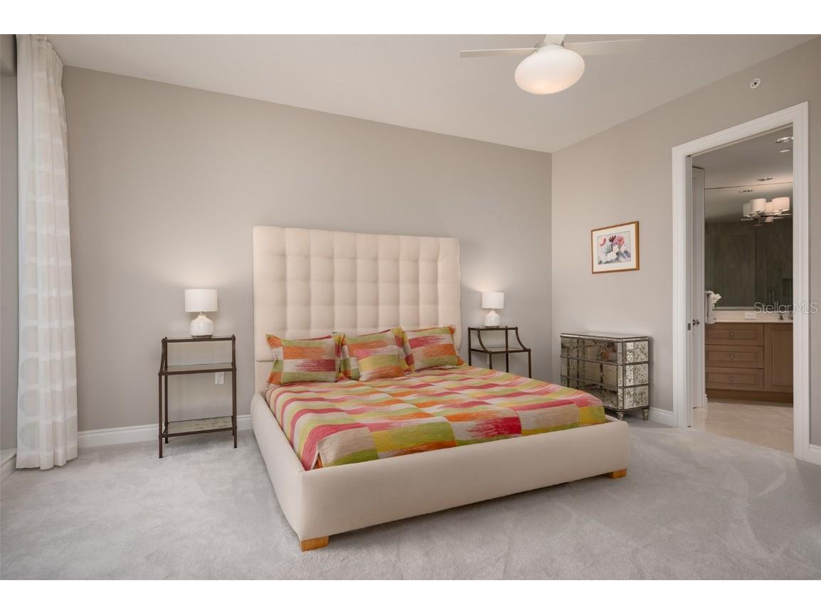 2050 Benjamin Franklin Drive #A601 Sarasota FL 34236 - GULF /SARASOTA BAY A4668936 image29