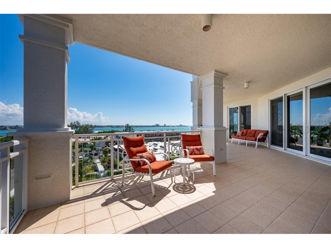 2050 Benjamin Franklin Drive #A601 Sarasota FL 34236 - GULF /SARASOTA BAY A4668936 image38