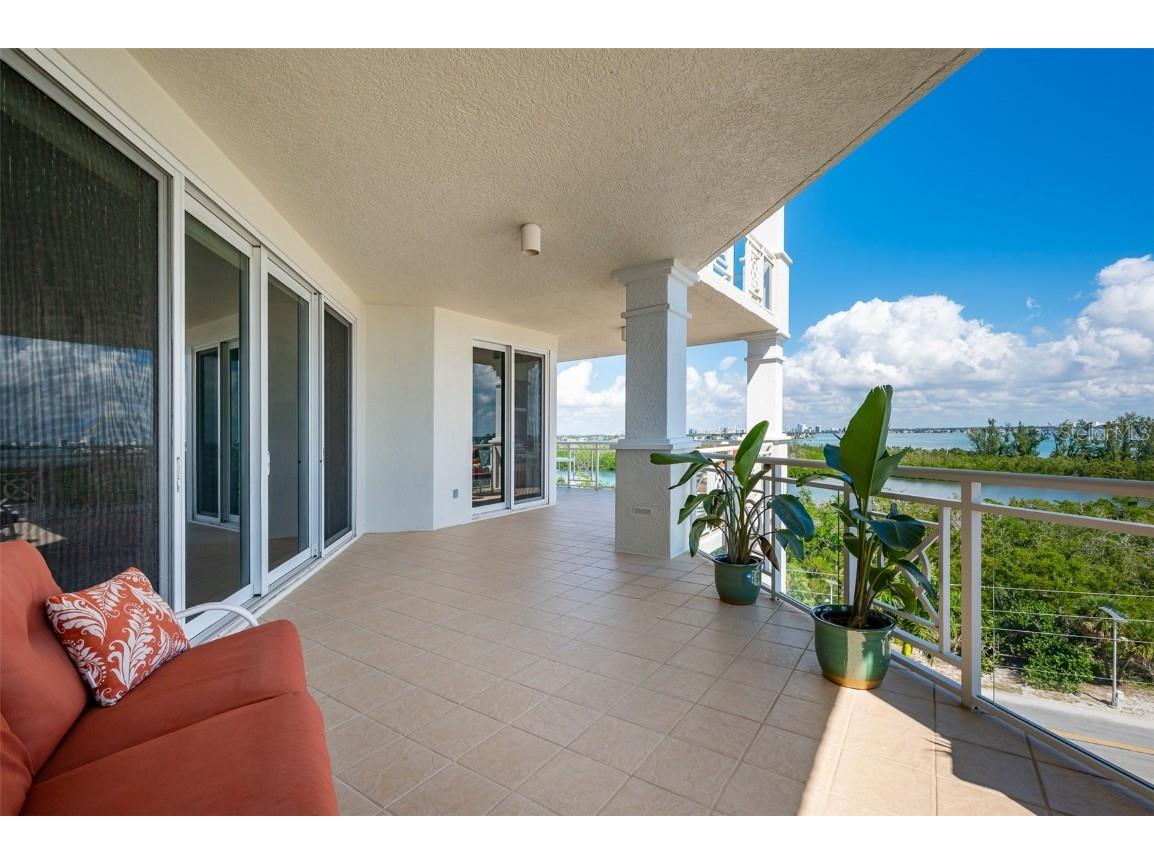 2050 Benjamin Franklin Drive #A601 Sarasota FL 34236 - GULF /SARASOTA BAY A4668936 image39