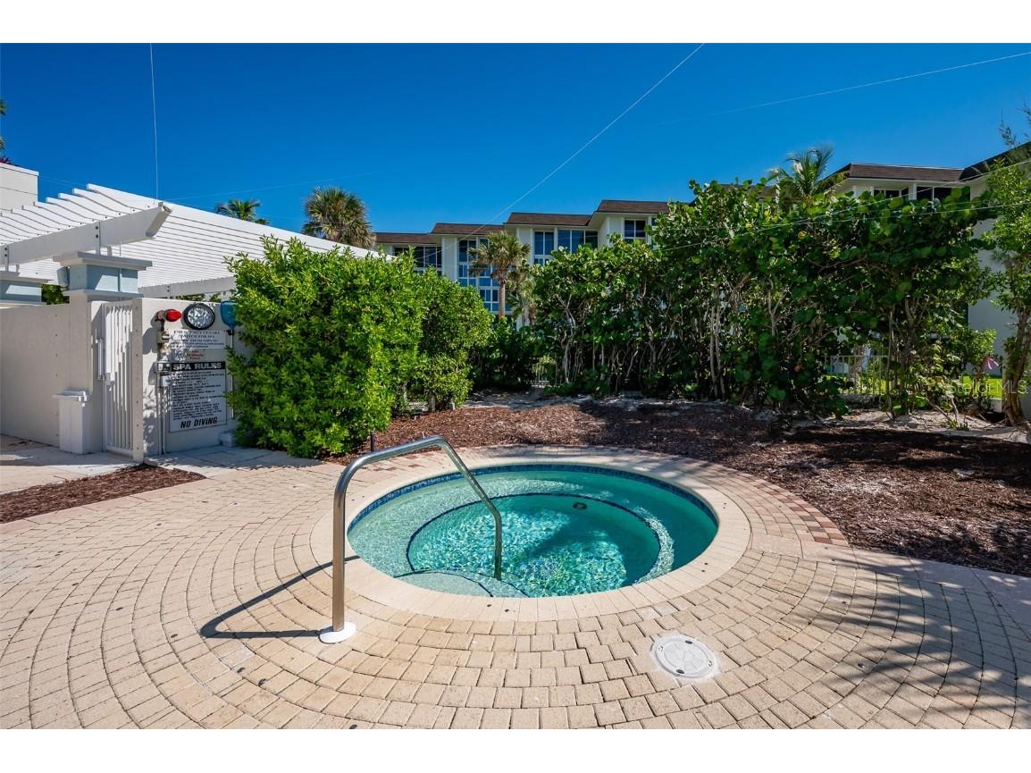 2050 Benjamin Franklin Drive #A601 Sarasota FL 34236 - GULF /SARASOTA BAY A4668936 image64