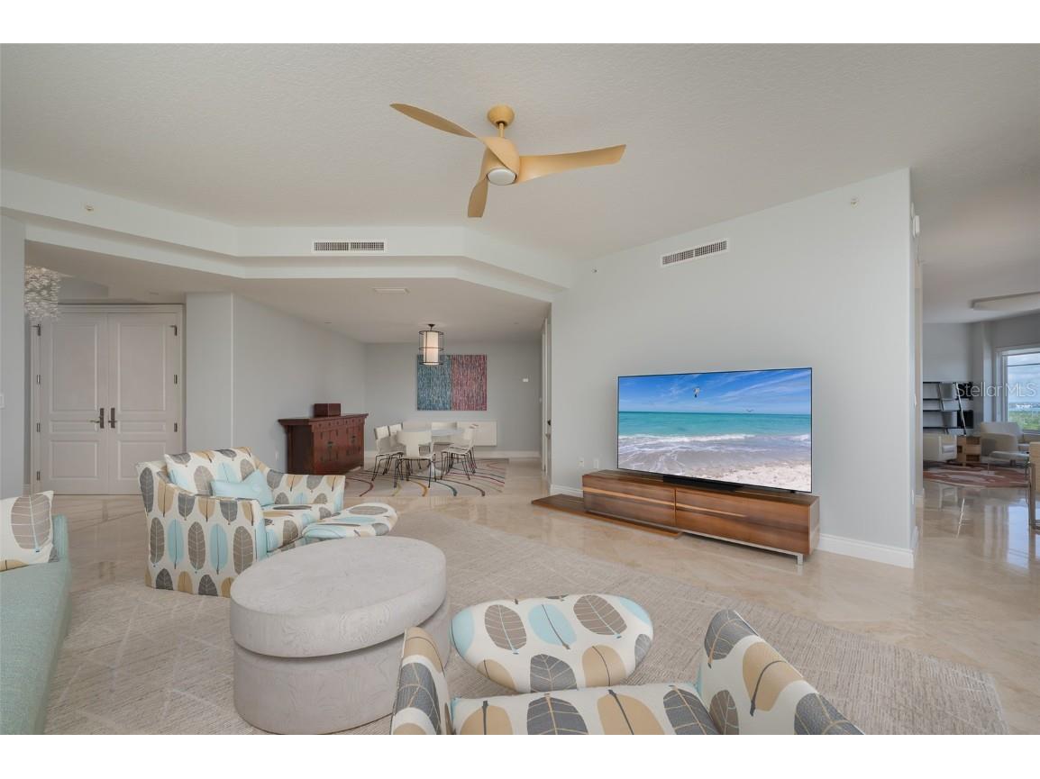 2050 Benjamin Franklin Drive #A601 Sarasota FL 34236 - GULF /SARASOTA BAY A4668936 image9