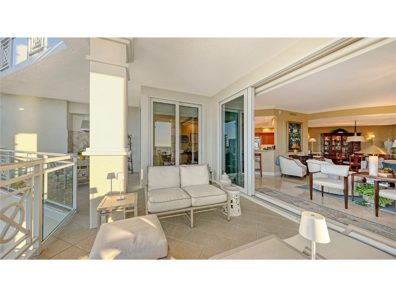 2050 Benjamin Franklin Drive #B704 Sarasota FL 34236 A4672363 image10