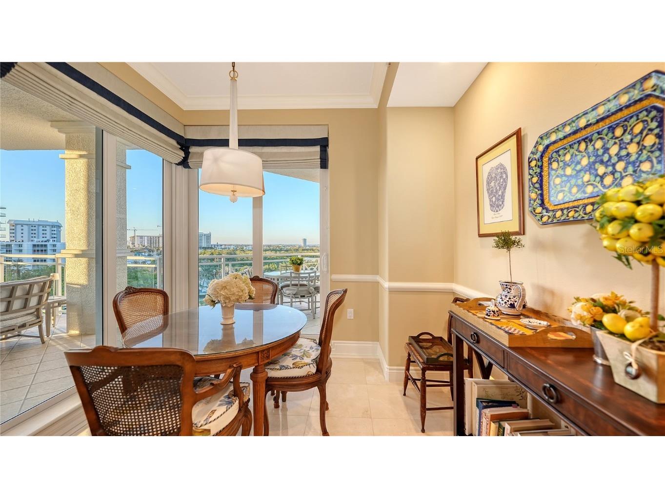 2050 Benjamin Franklin Drive #B704 Sarasota FL 34236 A4672363 image21