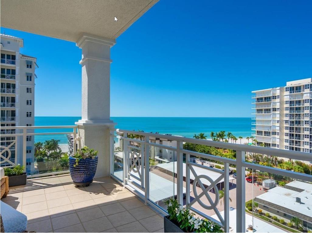 2050 Benjamin Franklin Drive #B704 Sarasota FL 34236 A4672363 image26