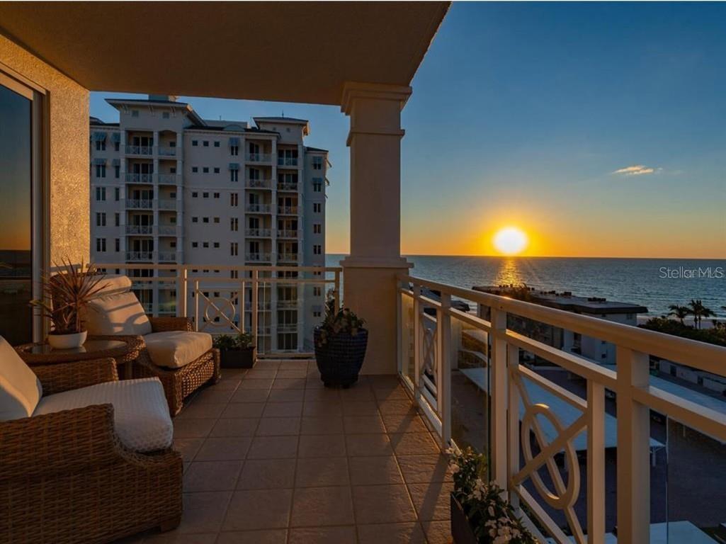 2050 Benjamin Franklin Drive #B704 Sarasota FL 34236 A4672363 image27