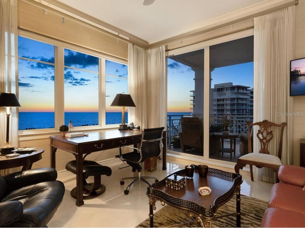 2050 Benjamin Franklin Drive #B704 Sarasota FL 34236 A4672363 image38