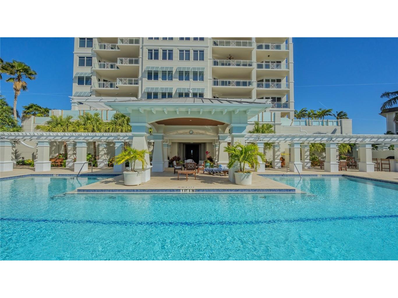 2050 Benjamin Franklin Drive #B704 Sarasota FL 34236 A4672363 image50