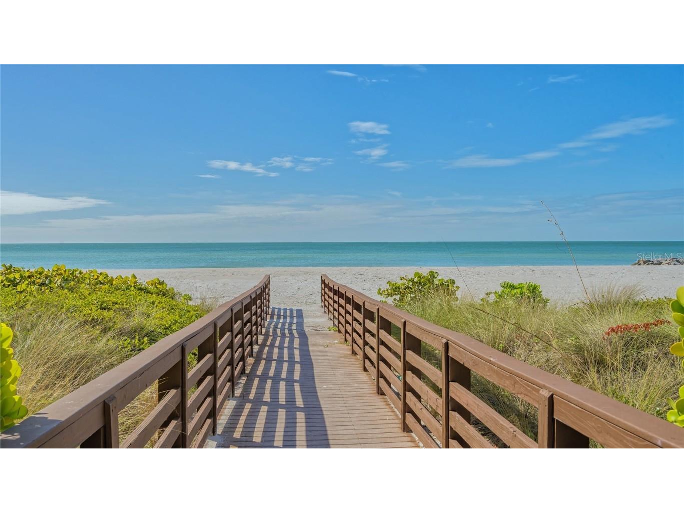 2050 Benjamin Franklin Drive #B704 Sarasota FL 34236 A4672363 image55