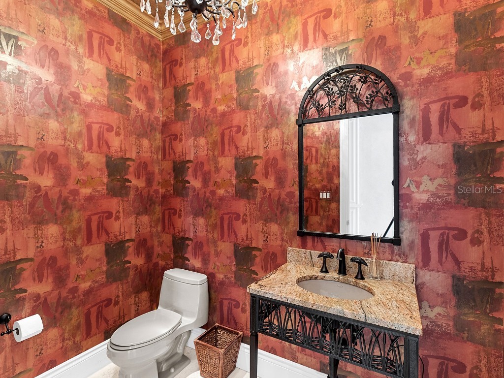 2050 Benjamin Franklin Drive #PH1102 Sarasota FL 34236 N6141427 image21