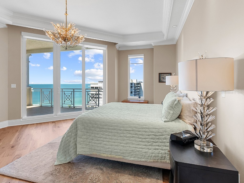 2050 Benjamin Franklin Drive #PH1102 Sarasota FL 34236 N6141427 image24