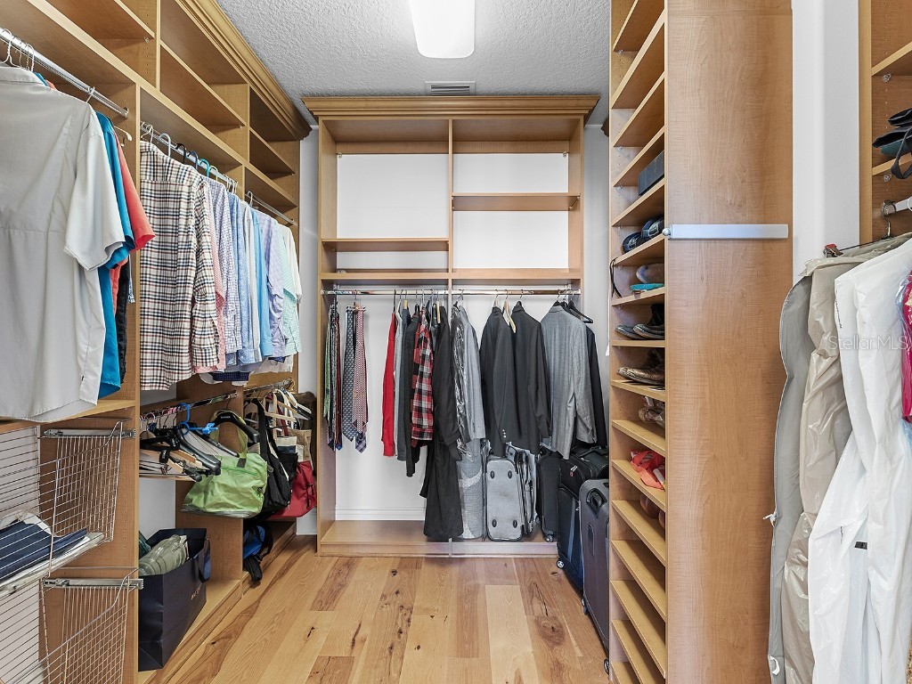 2050 Benjamin Franklin Drive #PH1102 Sarasota FL 34236 N6141427 image32