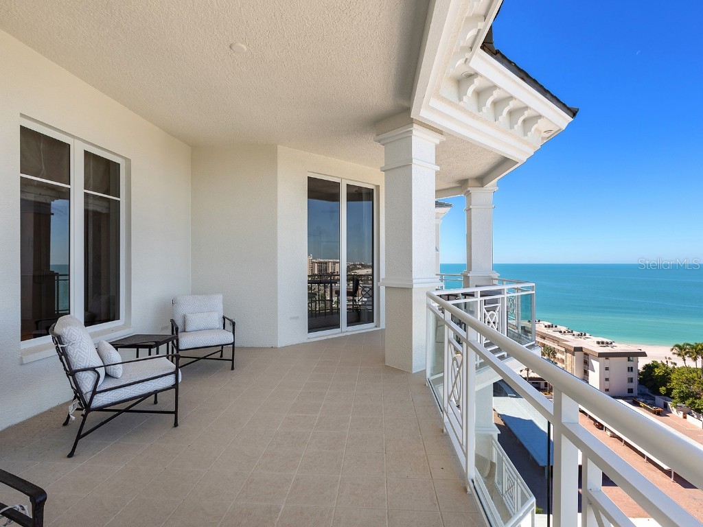 2050 Benjamin Franklin Drive #PH1102 Sarasota FL 34236 N6141427 image39