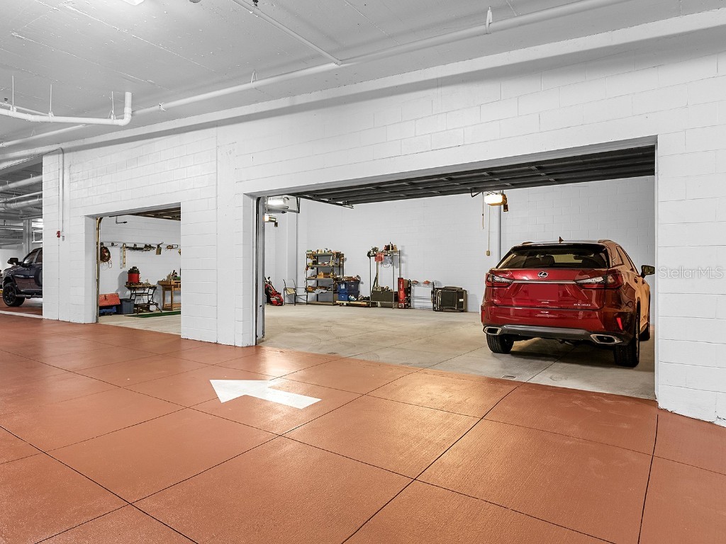 2050 Benjamin Franklin Drive #PH1102 Sarasota FL 34236 N6141427 image46