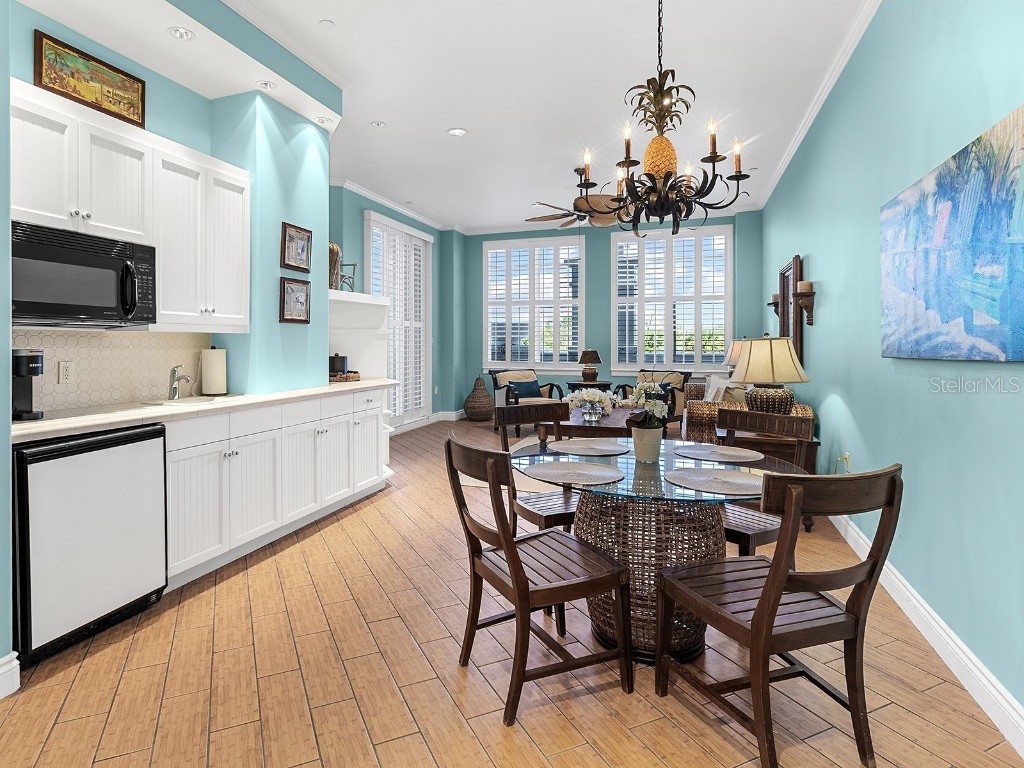 2050 Benjamin Franklin Drive #PH1102 Sarasota FL 34236 N6141427 image49