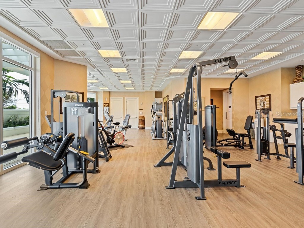 2050 Benjamin Franklin Drive #PH1102 Sarasota FL 34236 N6141427 image53