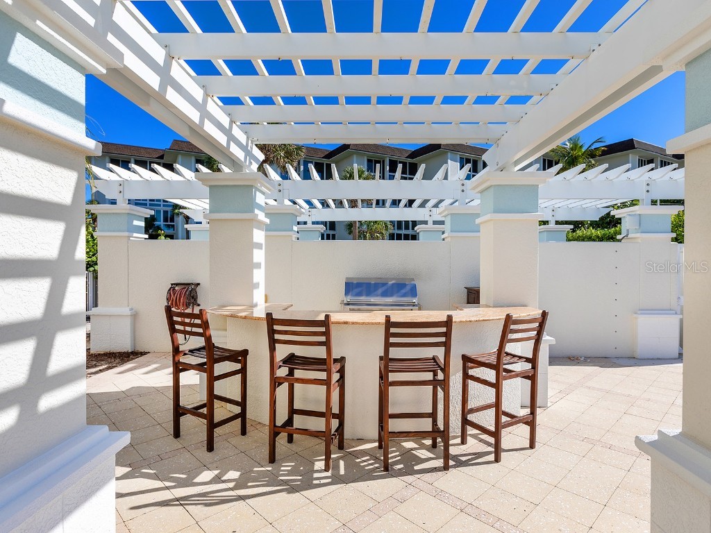 2050 Benjamin Franklin Drive #PH1102 Sarasota FL 34236 N6141427 image66